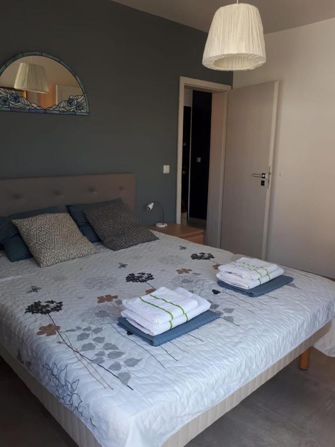 Obzor Tatyana Apartaments Bonjour Exterior foto